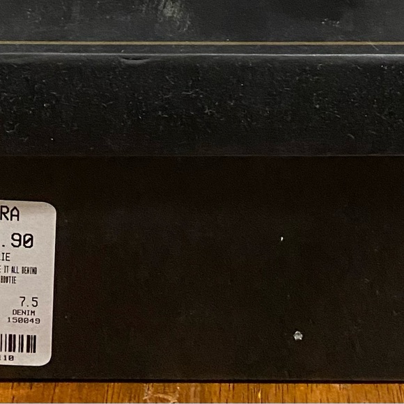 AZALEA WANG ( LEAVE IT ALL BEHIND STILETTO BOOTIE) Sold out Online!! - Picture 4 of 12